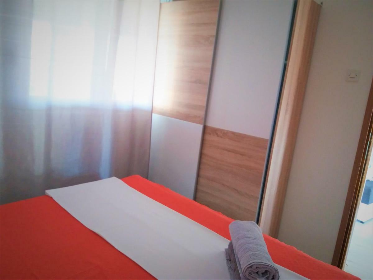 Apartment Roko Vir Esterno foto
